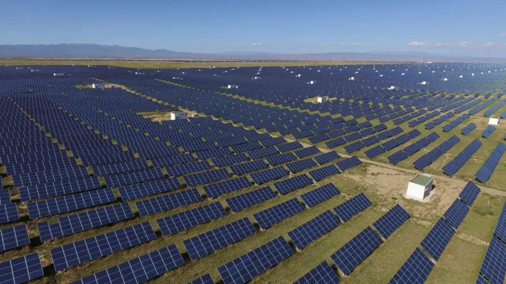中國(guó)十三省最大光伏電站在這里！欽州康熙嶺的光伏電站能排上號(hào)了嗎？