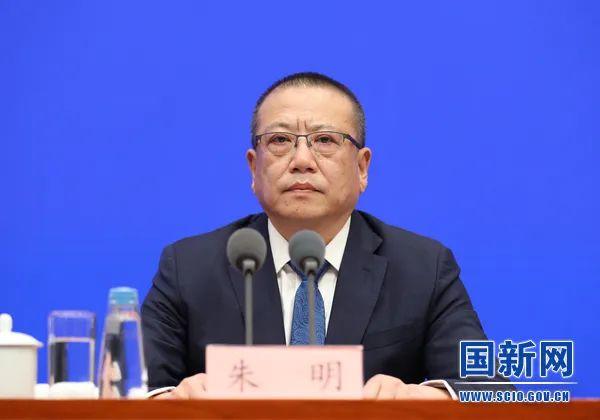 國家能源局：大力發(fā)展光伏發(fā)電、風(fēng)電等可再生能源；多管齊下解決消納問題